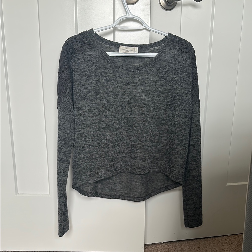 Gray Long Sleeve cropped Women's Top